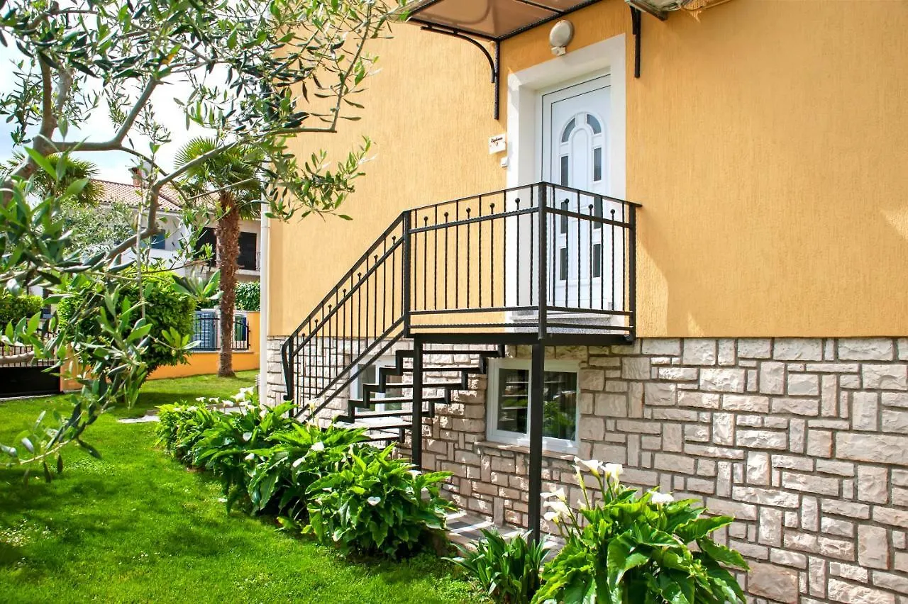 Apartments Euphemia Rovigno Croazia